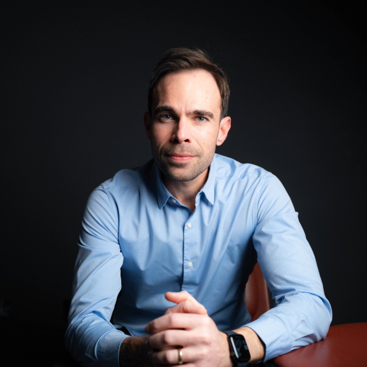 Alex Bombonato, corretor de imóveis brasileiro em Calgary